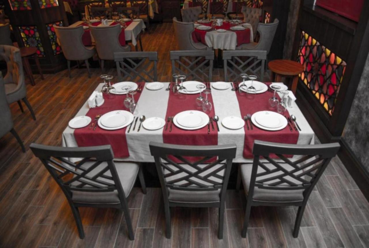 Macara Sheki City Hotel Extérieur photo